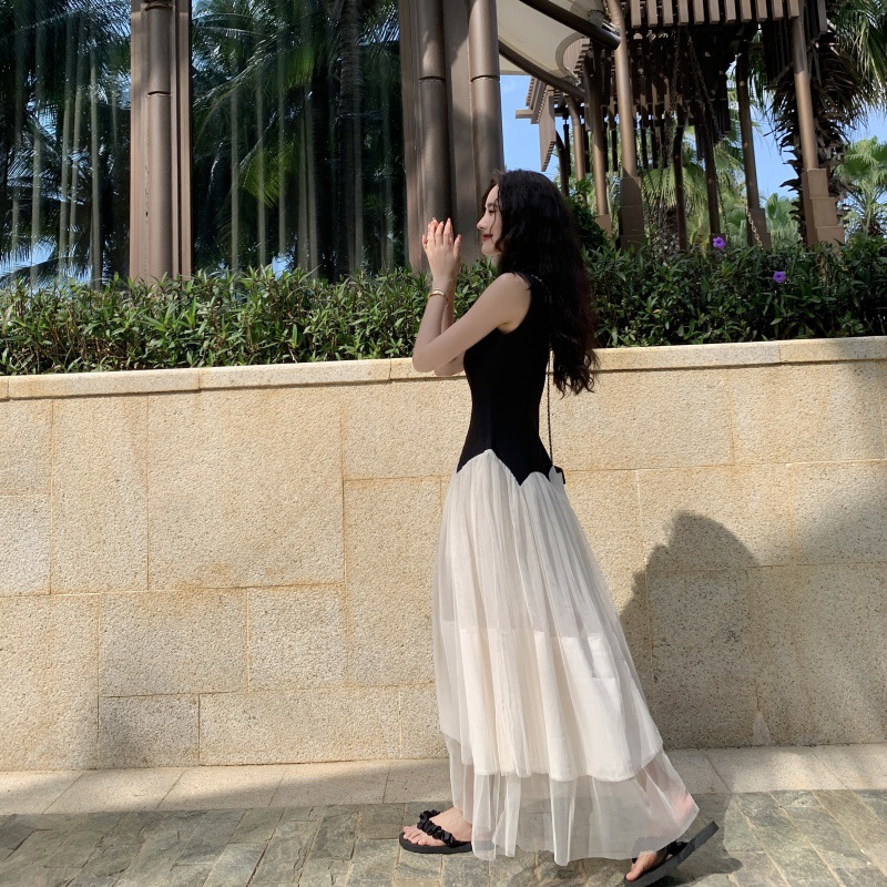 Socialite French style women's clothing dress 2024 Summer new light luxury high-grade temperament Hepburn style dress large swing skirt