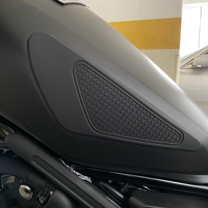 ホンダREBEL反逆者CM500/300反逆者がゴムタンクを改造して滑り止め側を保護するのに適している|undefined