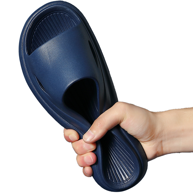 Summer slippers eva deodorant men's soft bottom trample excrement feeling sandals women's non-slip household men's sandals wholesale