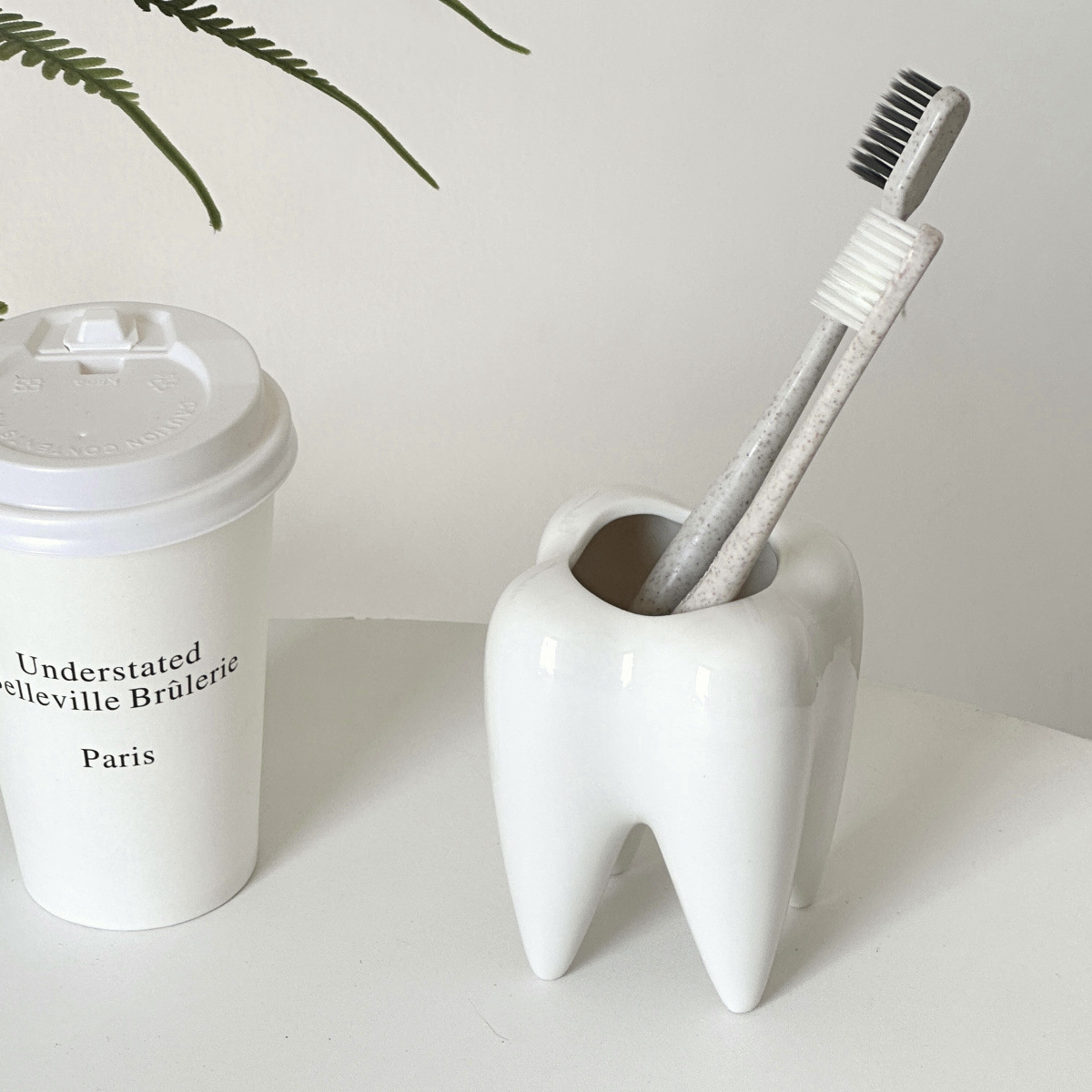 Toothbrush Holder Storage Bucket Personality Decorative Teeth Pen Holder Creative Birthday Gift Ornaments Desktop Office Desk
