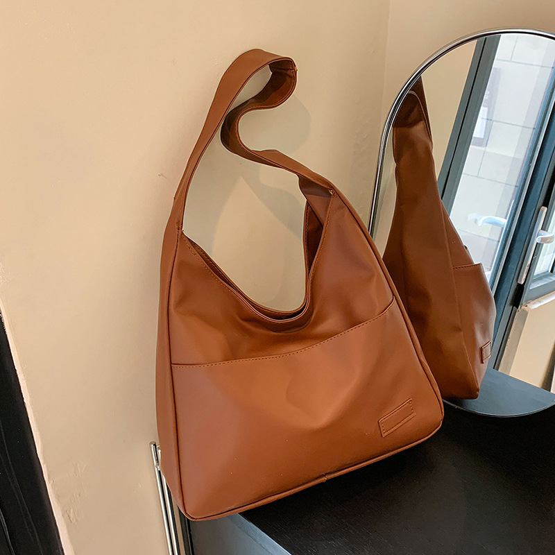 Large Capacity retro bag women's new textured tote bag College student class shoulder bag simple casual bag fashion