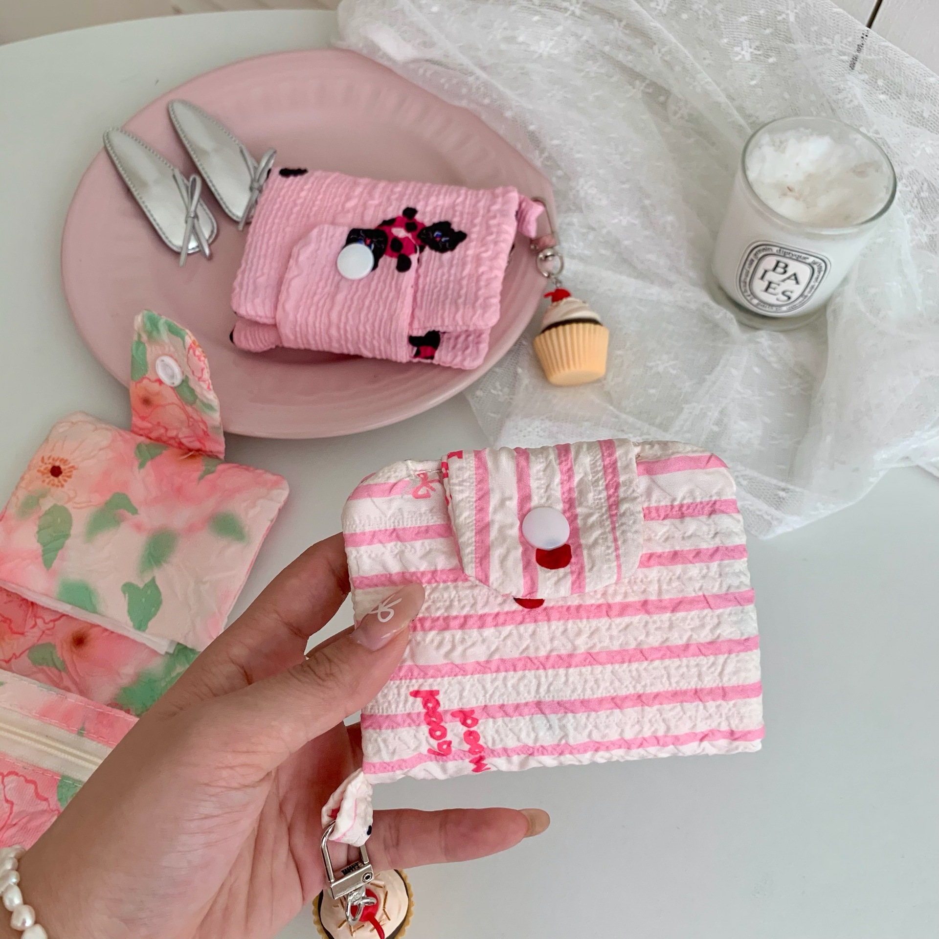 Ins Foam New Cute Cartoon Floral Small Card Bag Certificate Storage Bag Student Portable Coin Wallet