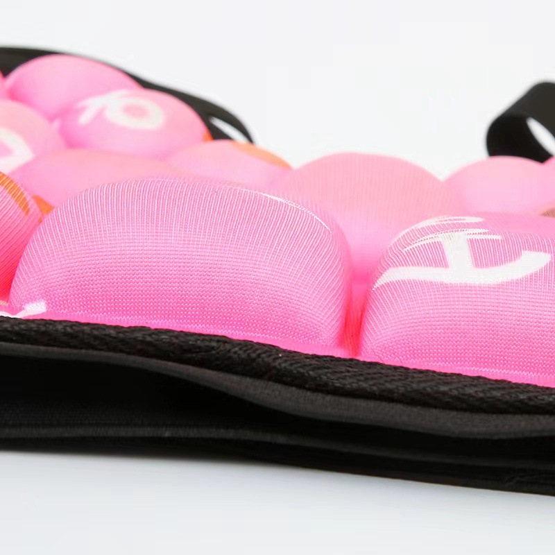 Spot wholesale thickened children's EVA hip protection roller skating pad skating butt ski protective gear skateboard anti-fall pants drop-resistant