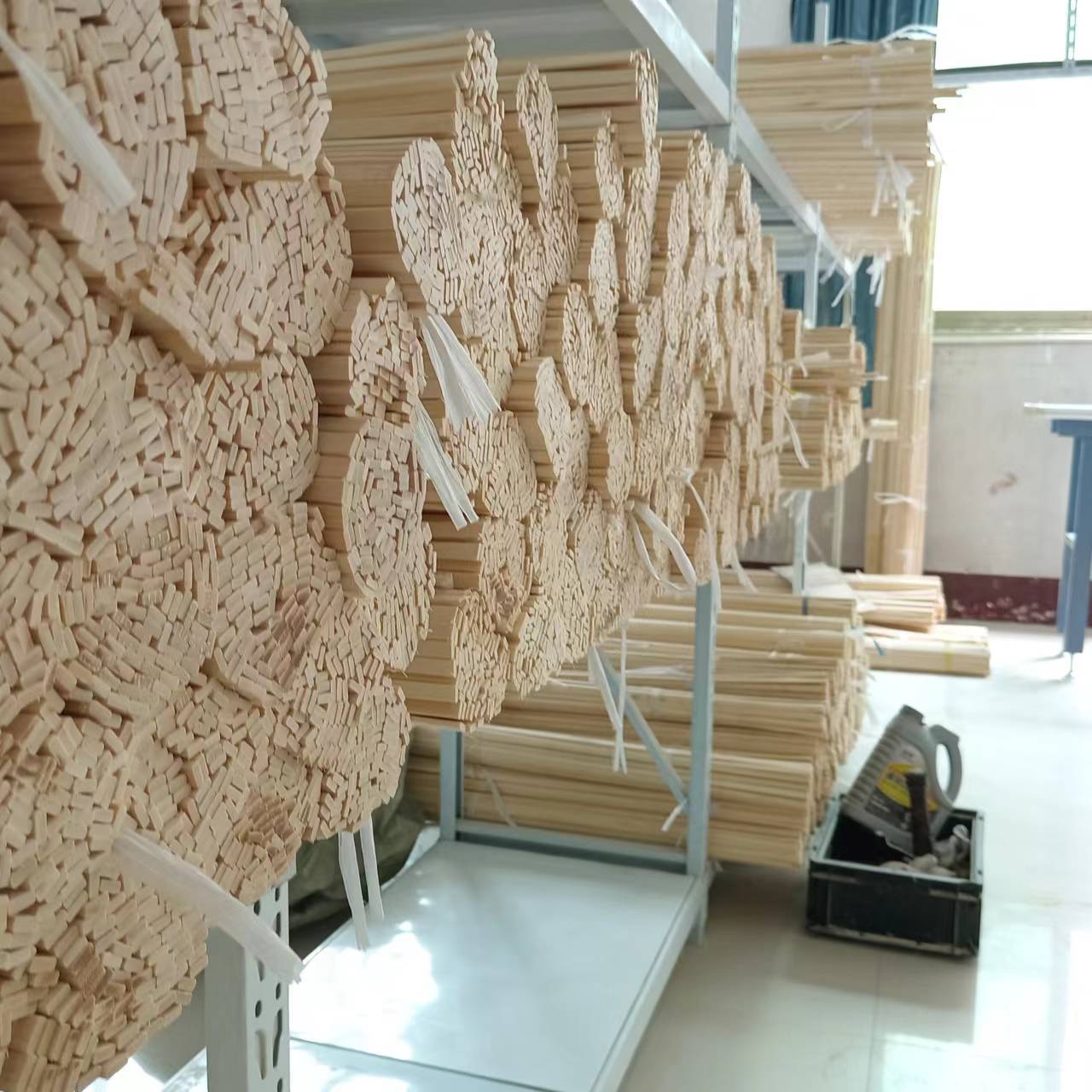 Бамбуковые полоски, бамбуковые таблетки, дворцовые фонари, бамбуковые фонари, бамбуковые палочки, бамбуковые палочки, ремесла, сырье, перфорированные
