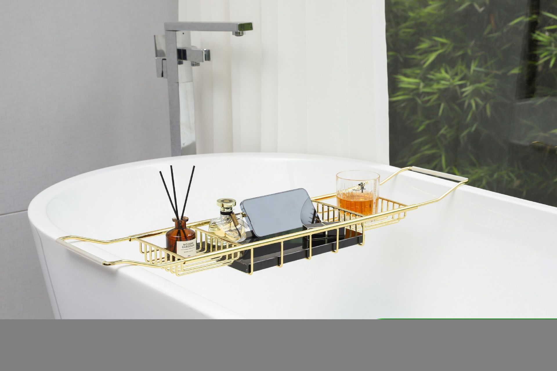 クロスボーダーステンレスバスタブシェルフ伸縮多機能トイレ浴室風呂滑り止め携帯電話スタンド本棚