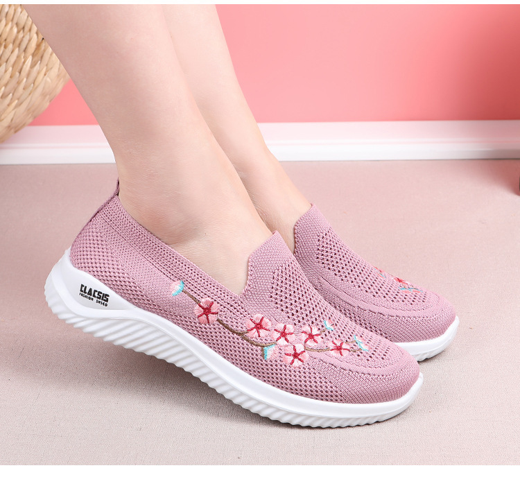 Spring and Summer New Old Lady Shoes Flying Weaving and Embroidered Flower Casual Shoes for Middle-aged and Elderly Mothers Shoes Soft Sole Lightweight Polyurethane Women's Shoes