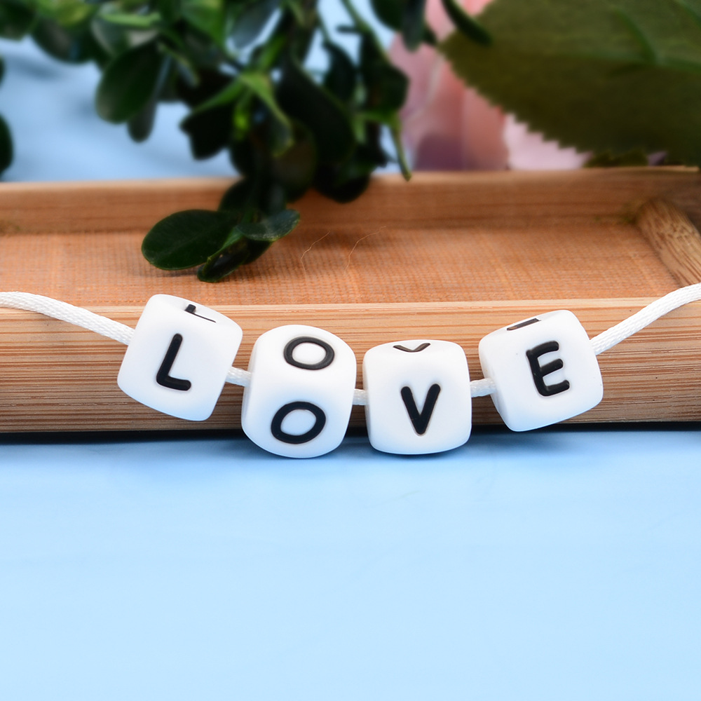 Silicone letter beads food grade baby teether pacifier chain Handmade diy beaded personalized jewelry accessories wholesale