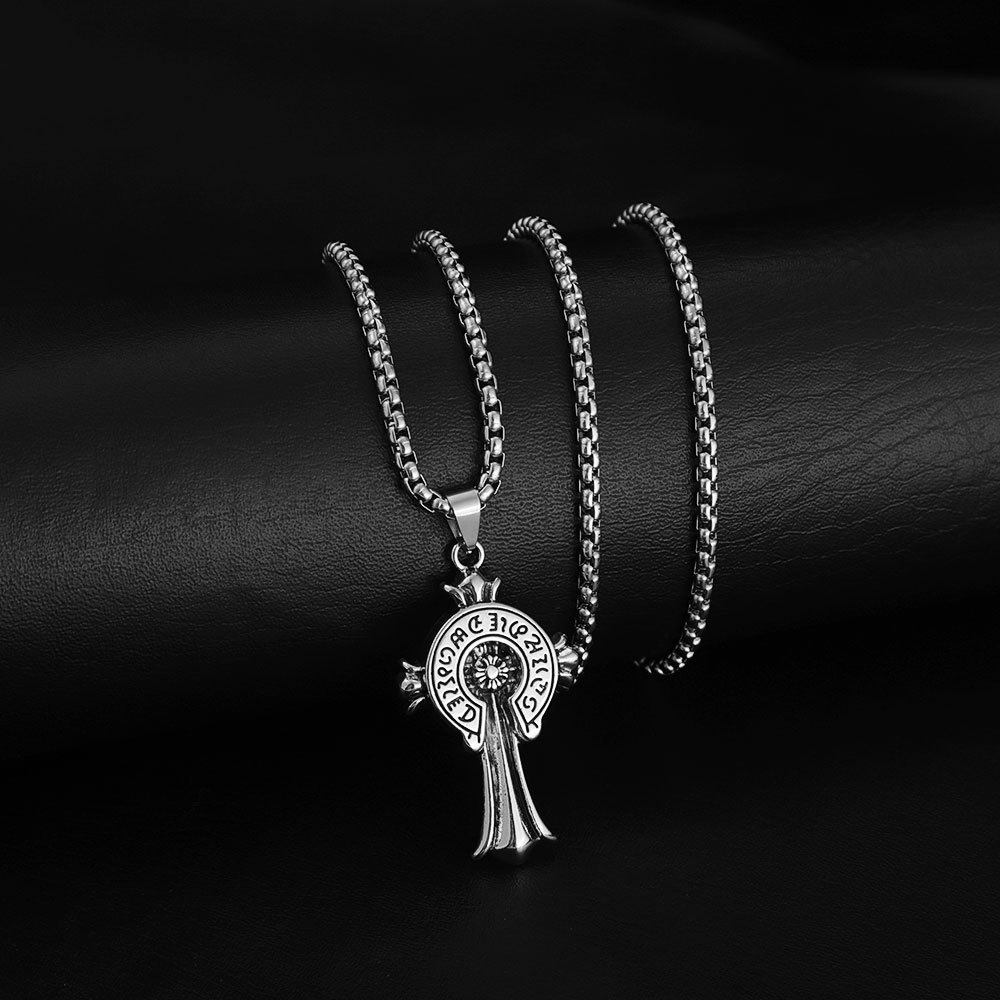 Foreign trade explosions European and American retro cross necklace men's domineering hip-hop personality sweater chain ins accessories pendant