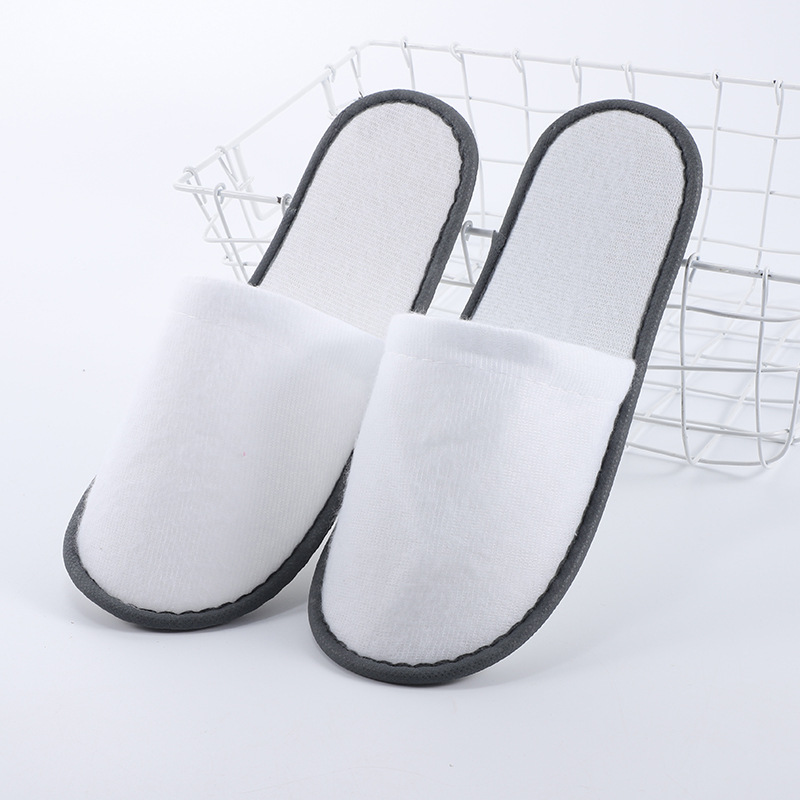 Factory wholesale disposable plush slippers hotel hotel homestay home hospitality large printable LOGO