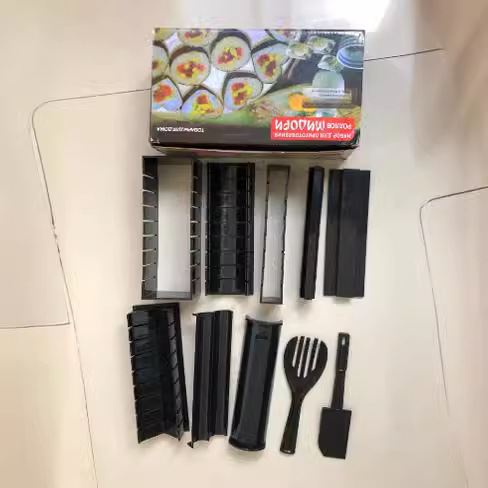 Sushi rice ball mold 11-piece sushi DIY Laver rice multifunctional cooking tool set