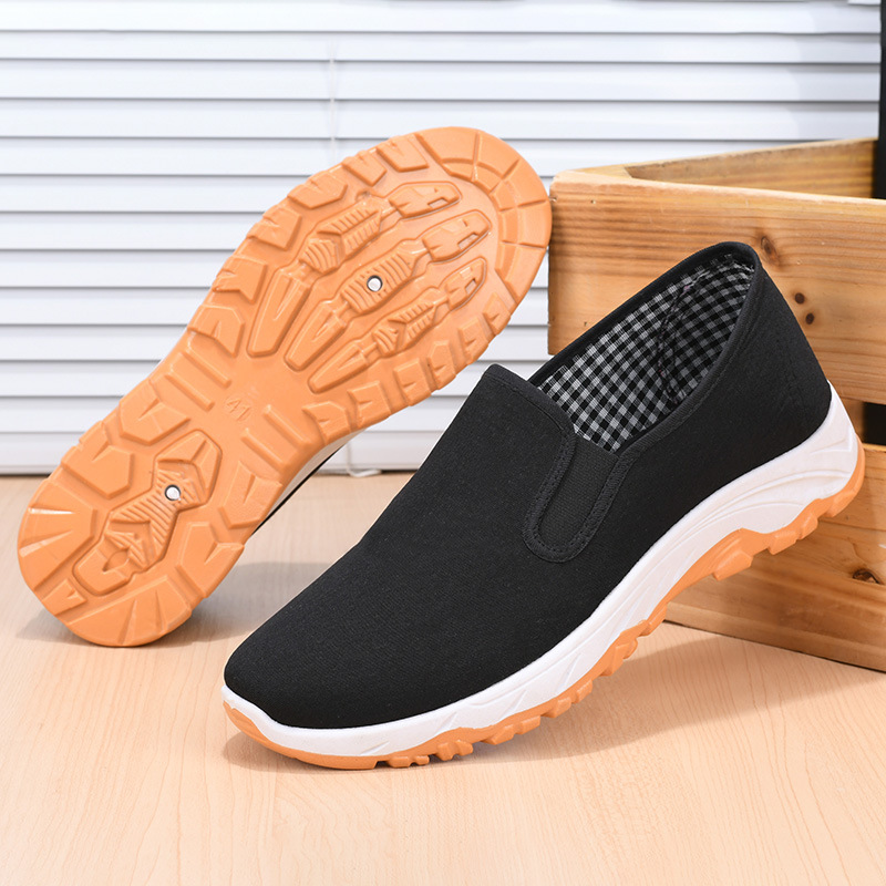 [Mountaineering Black Cloth Shoes] Old Beijing Casual Shoes Non-slip Soft Cloth Shoes Comfortable and Breathable Slip-on Men's Shoes