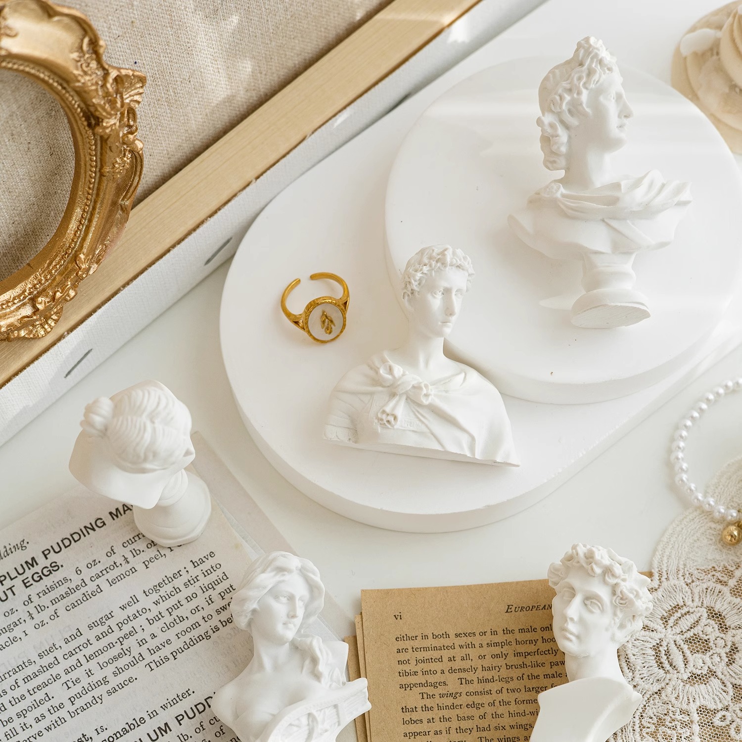 ins Photo Props Venus Xiaowei Ornaments Mini Figurines Resin Like Ornaments Decorative Shooting Props