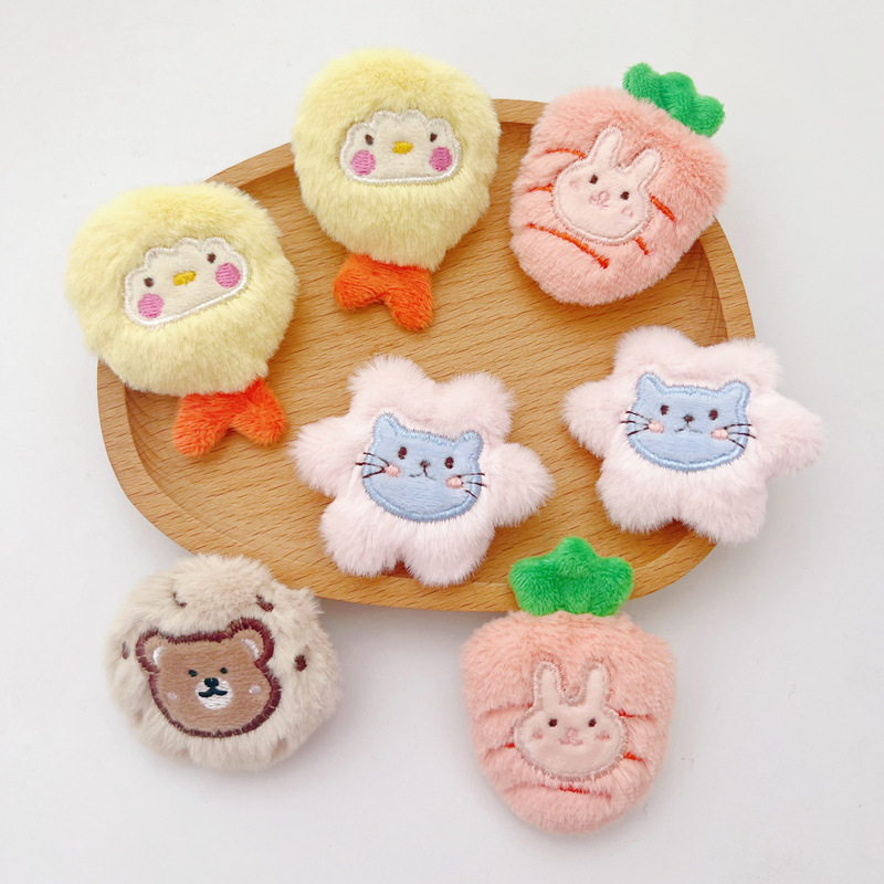 Cartoon plush doll brooch Bear rabbit doll headdress accessories diy handmade accessories scarf socks accessories