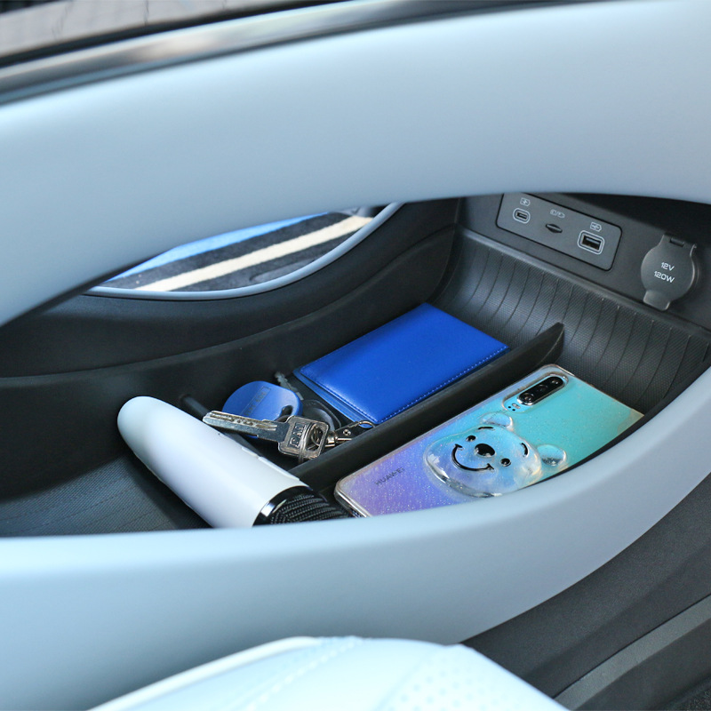 Applicable to interior decoration modification of TPE flexible glue storage box armrest box under central control of BYD seal