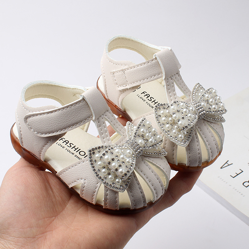 Summer baby trendy sandals 0-2 years old baby non-slip soft bottom toddler shoes princess shoes Children girl hollow 2719