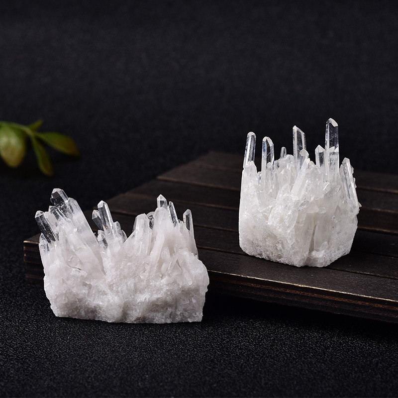 Cross-border hot sale natural white crystal cluster ore home decoration crystal mineral stone manufacturers wholesale