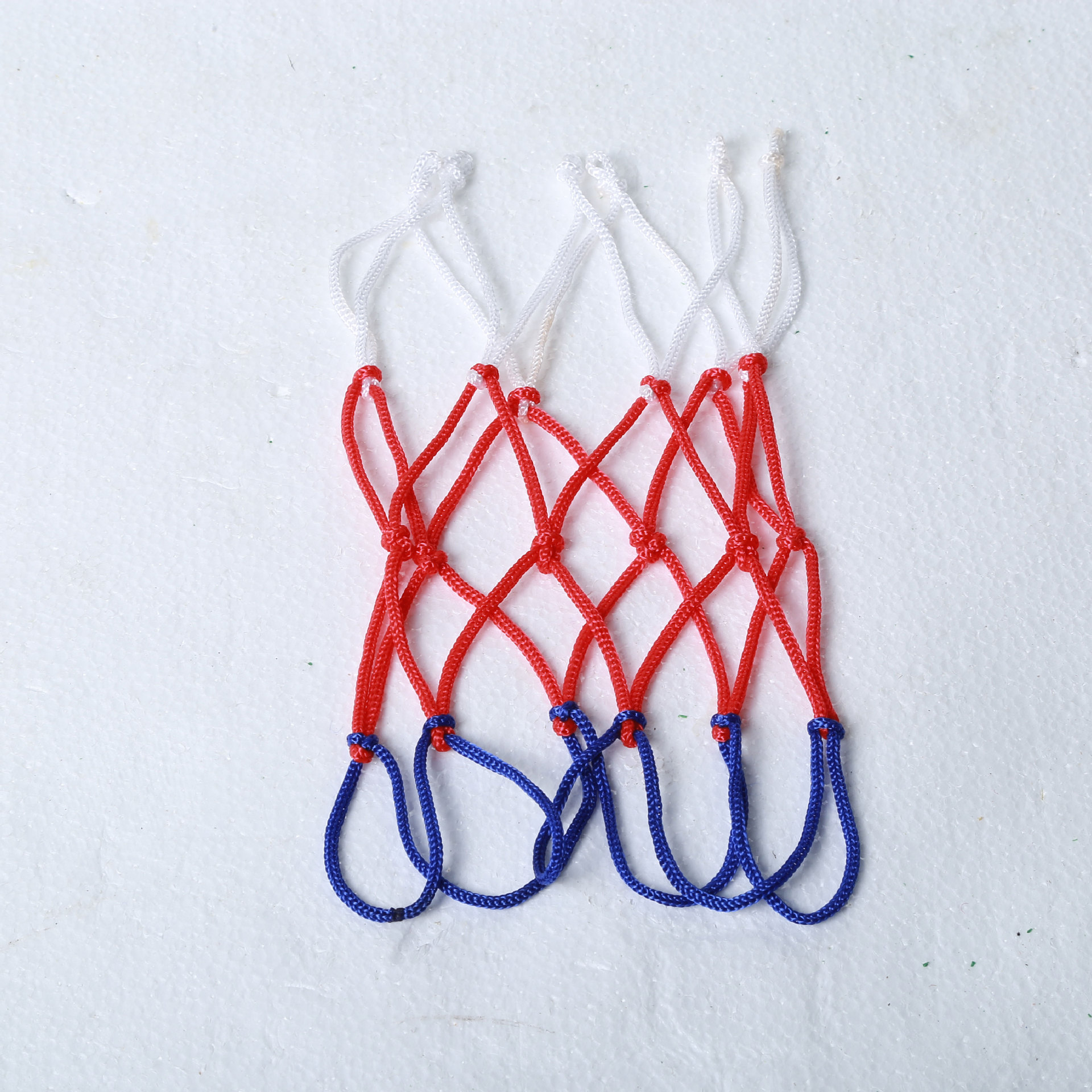 Children's basketball net wholesale small baby mini net indoor and outdoor nylon woven three-color basketball net