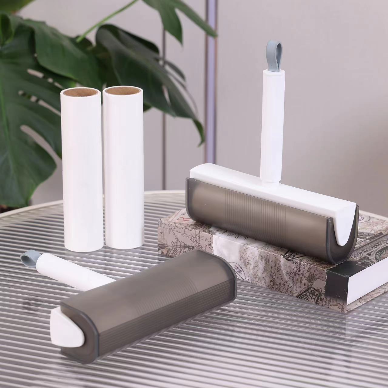 Hair Sticker Large Hair Sticker Roller Brush Replacement Paper Dust Sticker Pet Dust Sticker Roller Tearable Paper