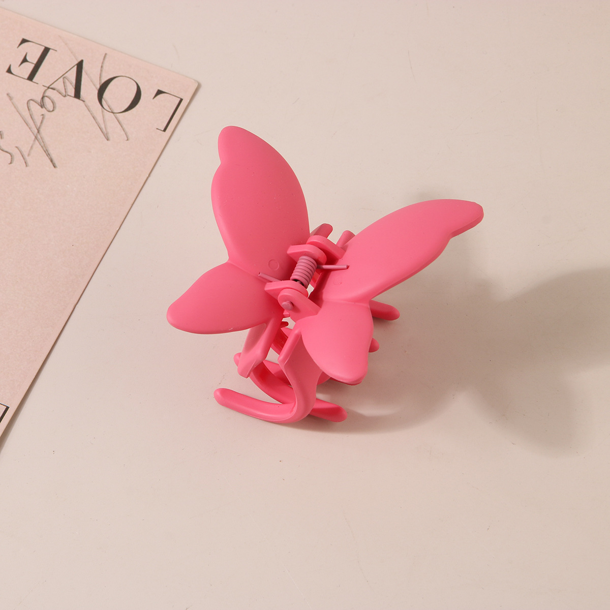 Nuovo fermaglio per capelli a forma di farfalla transfrontaliera, effetto vernice smerigliata, personalizzato, alla moda, con artiglio per la testa_voghion.com