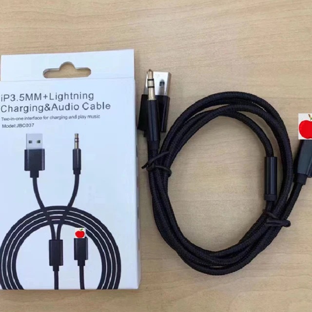 Applicable to iPhone8 audio cable AUX car USB charging listening music two-in-One X Apple 7plus connecting adapter cable