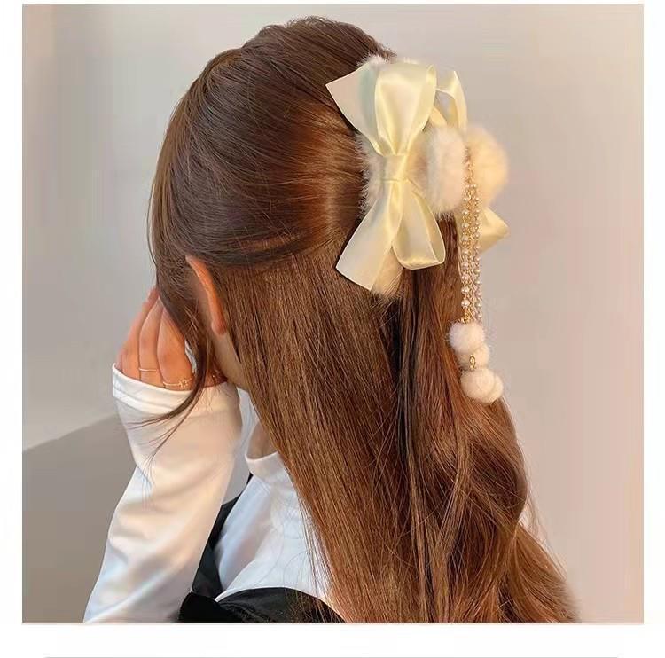 Cross-border hair ball with tassel butterfly knot plush grip hot selling autumn and winter fashion hairpin wholesale back head plate hair grip_voghion.com