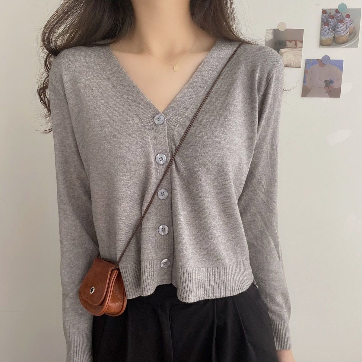 Southeast Asia 2022 New Women's Long-sleeved Sweater All-match Short V-neck Cardigan Coat Women's Sweater Women's Top_voghion.com