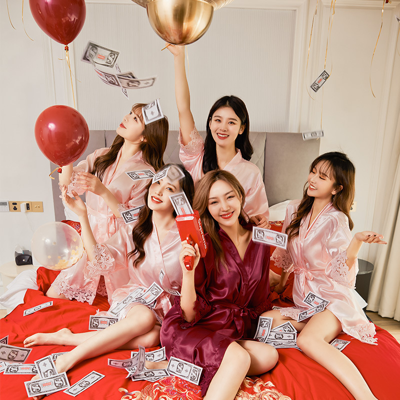 Cross-border Mother bride gown morning gown lady lace nightgown wedding makeup bridesmaid group wedding kimono