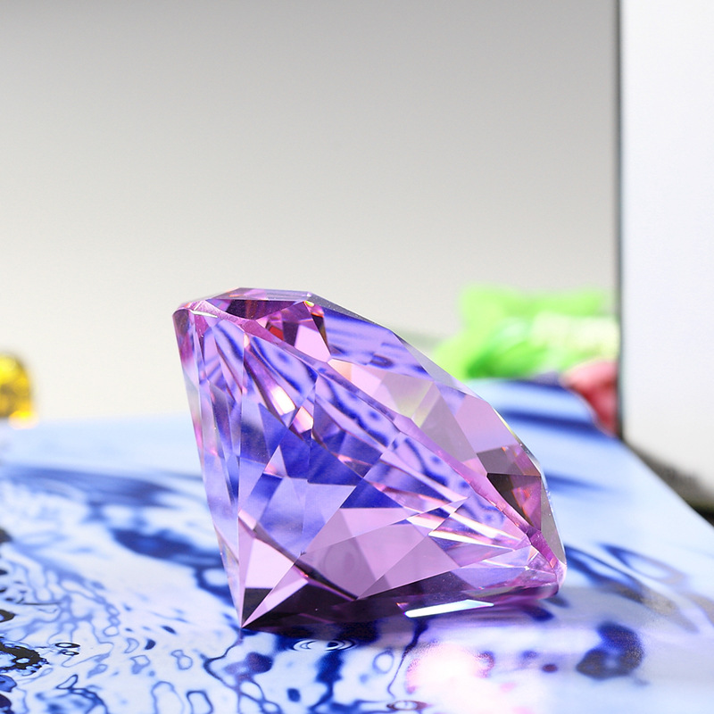 Pujiang manufacturers wholesale crystal diamond a variety of colors for wedding ornaments oversized glass crafts gifts