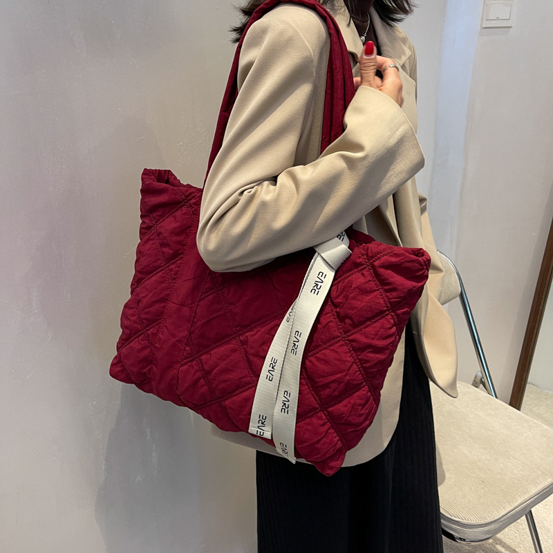 Space Cotton Tote Bag Women's 2024 New Arrival Shoulder Hand Carrying Autumn and Winter Commuter Large Bag Rhombic Cotton Bag Women's Bag