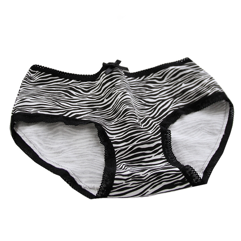 Yujie wind leopard print underwear women's sexy cute little zebra cotton comfortable breathable waist briefs 3130