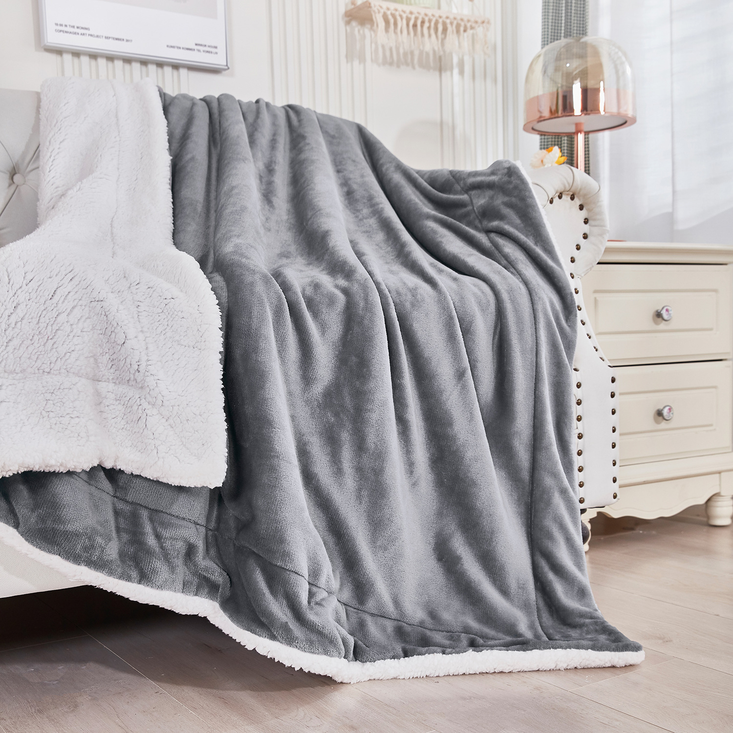 Foreign Trade Flannel Arctic Fleece Blanket Coral Fleece Lamb Fleece Blanket Children's Blanket Double Thickened Warm Winter Quilt