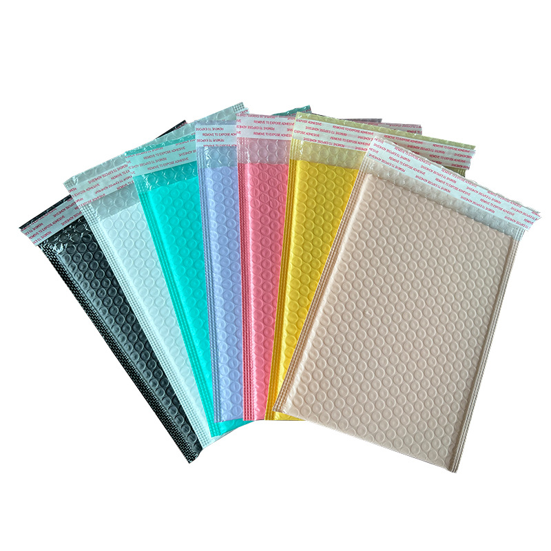 Color co-extruded film packaging material bubble bag self-adhesive waterproof packaging foam express bag large quantity full box