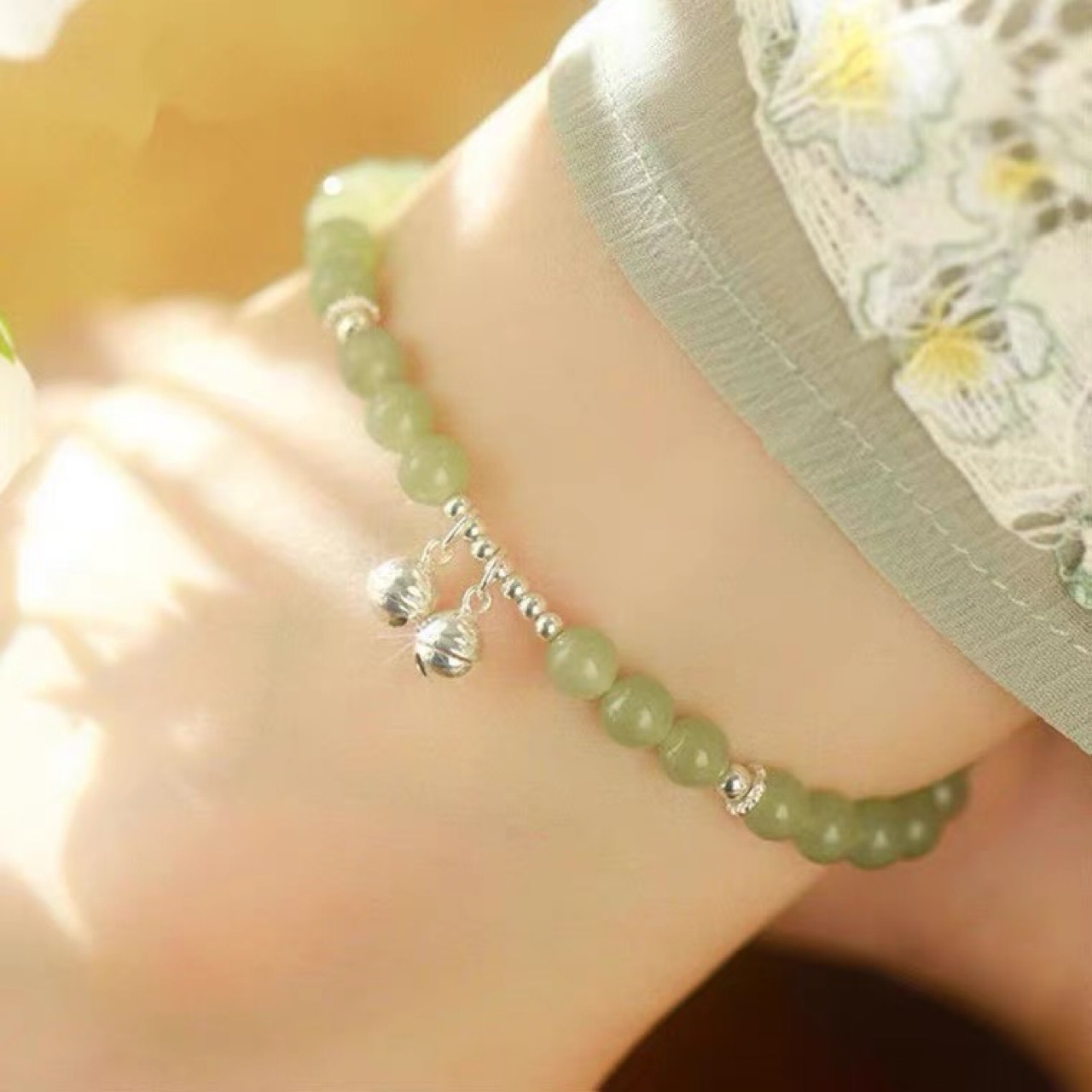 Bell anklet will ring summer fresh small green beads show white female clear retro niche design high-end cold wind