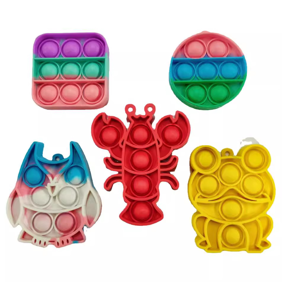 Amazon mini rodent pioneer key chain rodent pioneer pendant finger decompression bubble rainbow press music