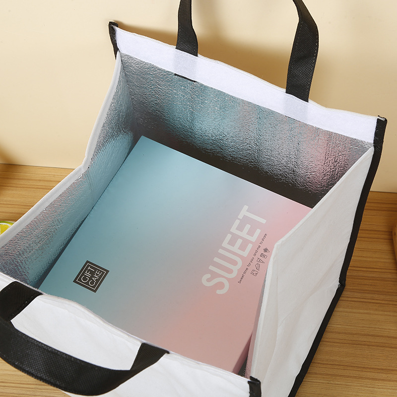 Birthday cake takeaway portable insulation bag thickened milk tea cold-keeping ice bag pizza aluminum foil refrigerated fresh-keeping bag wholesale