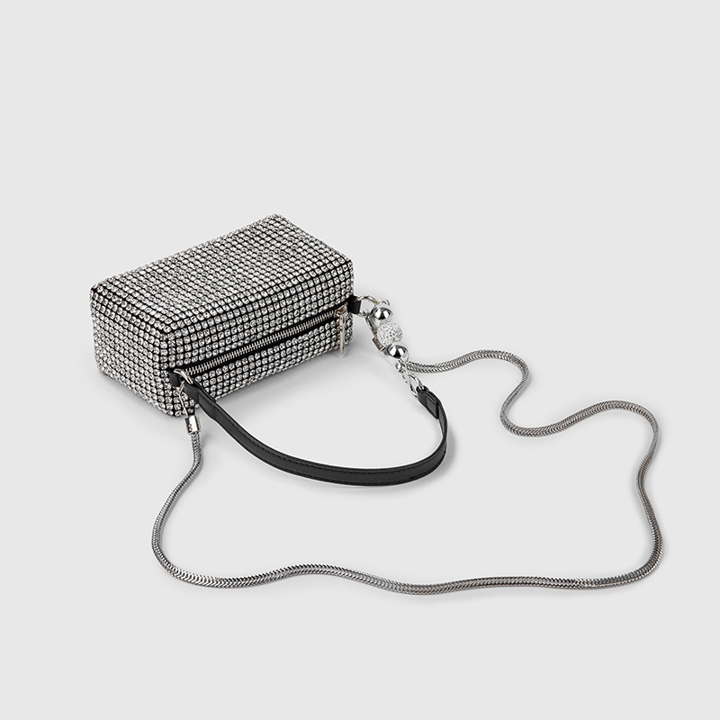 Fashionable Pearl King Water Girl Diamond Bag 2024 Summer New Shiny Full Diamond Crossbody Handheld Armpit Bag