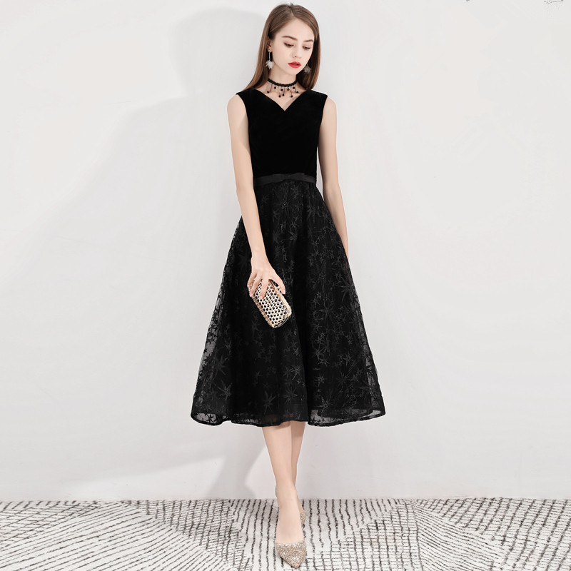 Black Evening Dress Women's 2023 New Doggy Elegant Banquet Slimming Mid-length Celebrity Annual Meeting Dress