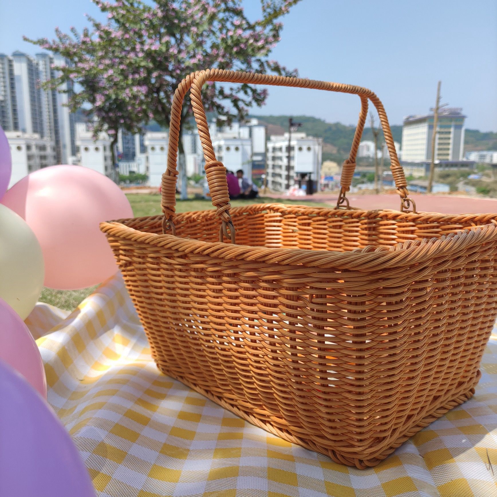 Imitation Rattan Basket Woven Portable Basket Outdoor Storage Basket Fruit Basket Vegetable Basket picnic Basket Supermarket Shopping Basket Rattan Basket