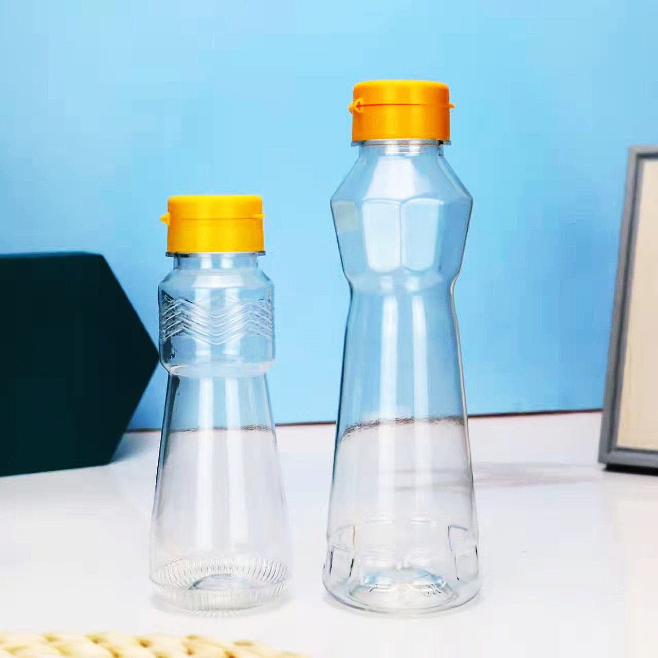 In stock pet plastic perfume bottle round transparent sesame sauce bottle multi-specification olive oil special bottle wholesale