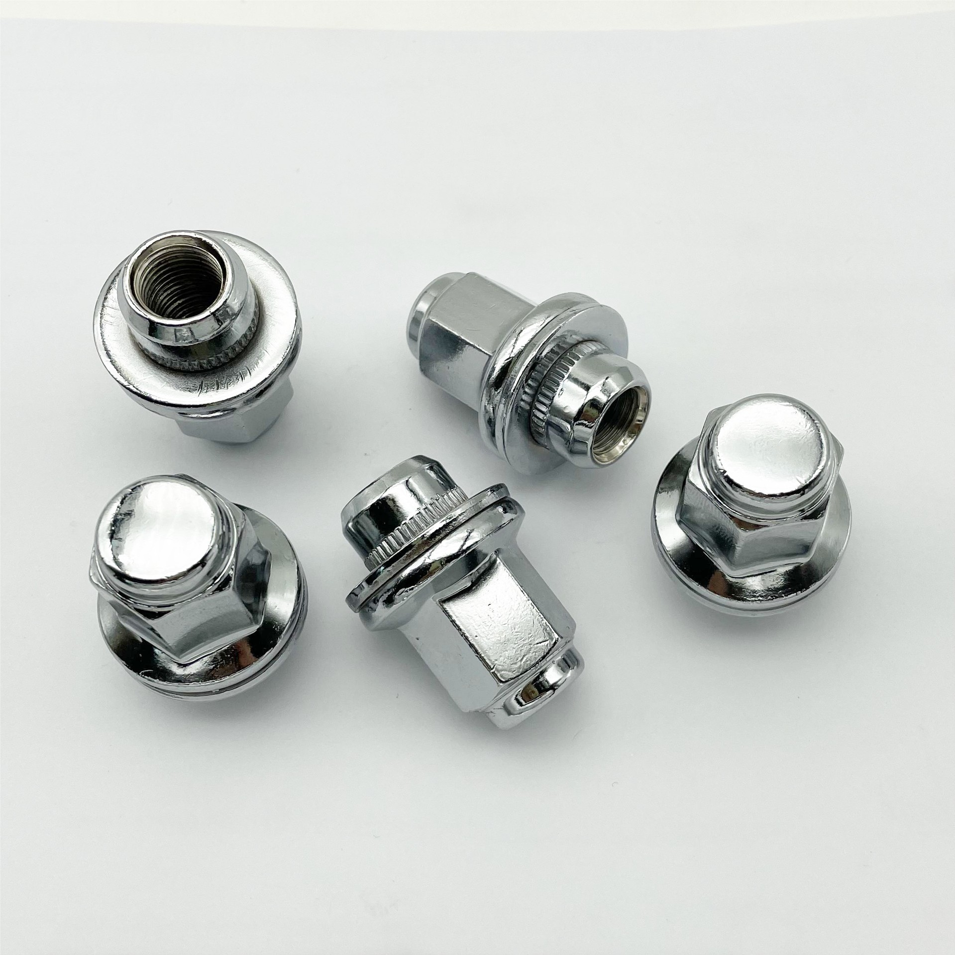 Suitable for Toyota Corolla Camry Corolla Wheel Hub Screw Nut Bully Cool Road Ze Car Tire Nut