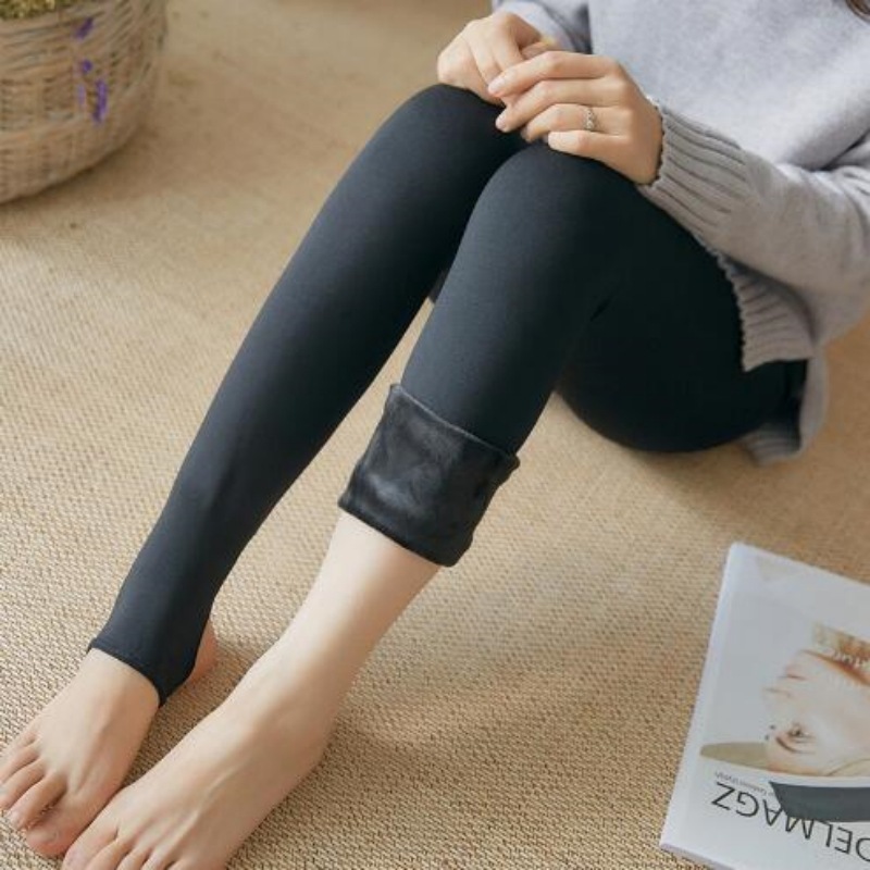 Autumn and winter light leg socks artifact integrated pants velvet padded leggings imitation nylon large size outer wear pantyhose warm pants
