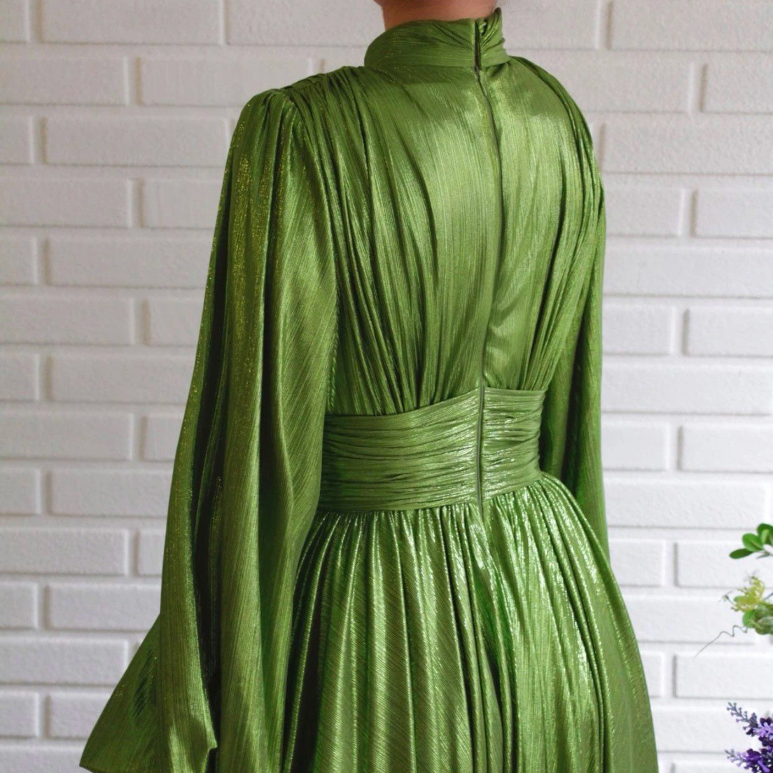 2024 cross-border spring and summer popular color tight waist halter large swing sexy avocado green dress color long dress for women