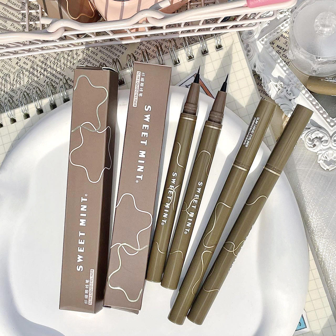 SWEET MINT slim eyeliner novice lower eyelash lying silkworm pen carved eyeliner glue pen female waterproof non-blooming