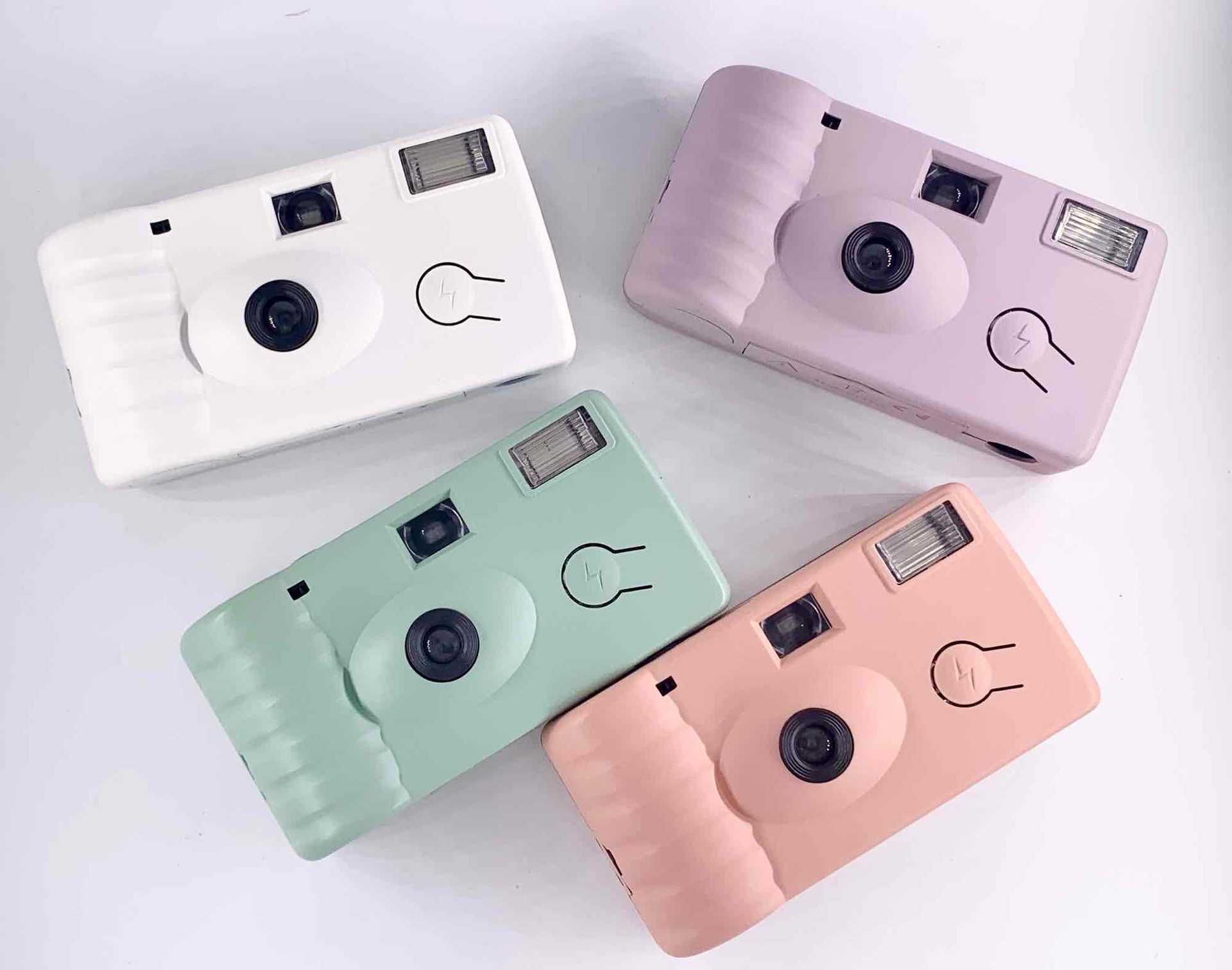 2021 New Export Disposable Camera with Flashing Film, Retro Film Camera That Can Be Pressed to Customers