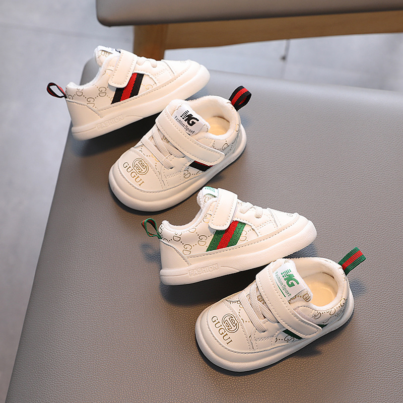 Winter men's and women's baby toddler shoes soft bottom board shoes baby white shoes children warm thin velvet Cotton a generation of hair