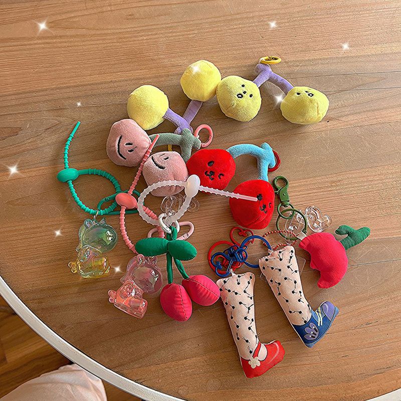 キャンディー色のキーホルダーが可愛いです。|undefined