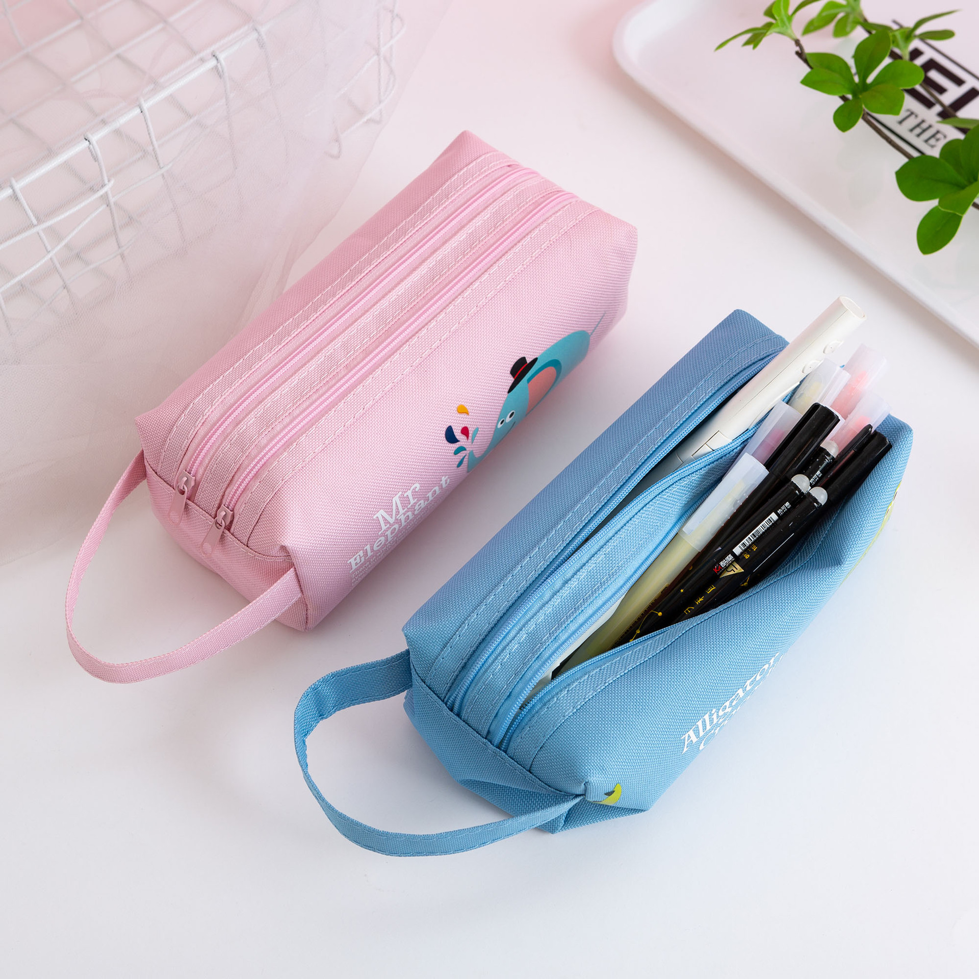 Japanese and Korean Style Portable Cartoon Pencil Bag Large Capacity Cloth Stationery Bag Cute Storage Bag for Women to Print logo Pencil Box
