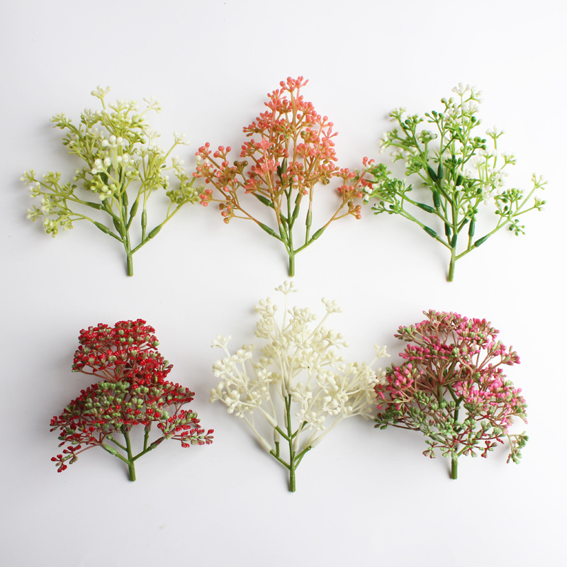 Artificial green plant fake plastic flower spray White Frost grass decoration flower arrangement with grass single leaf artificial branch fruit wholesale