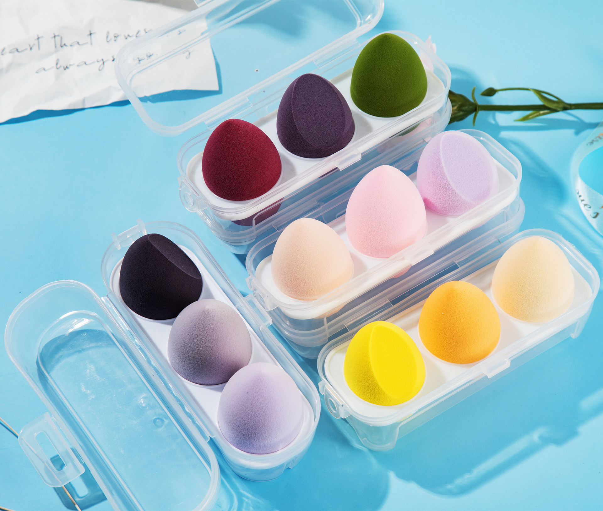 Spot wholesale super soft beauty makeup eggs do not eat powder three-grid beauty makeup egg powder puff set in water to become wet and dry