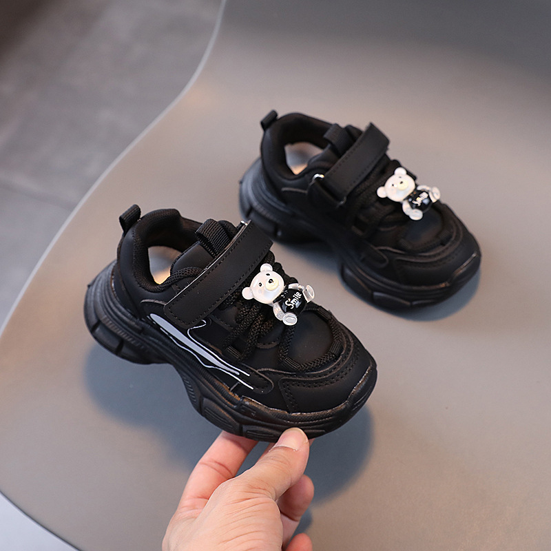 Children's leather shoes casual shoes Spring and Autumn New breathable sneaker 1-6 years old baby soft bottom bear sneaker